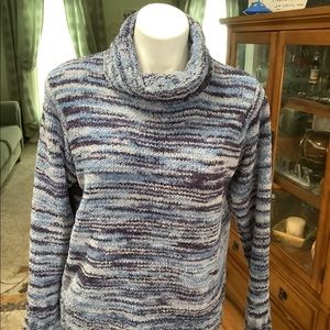 FOUR SHADES OF BLUE TURTLENECK